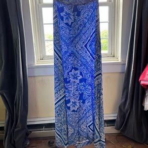 Lilly Pulitzer blue print long skirt, size small